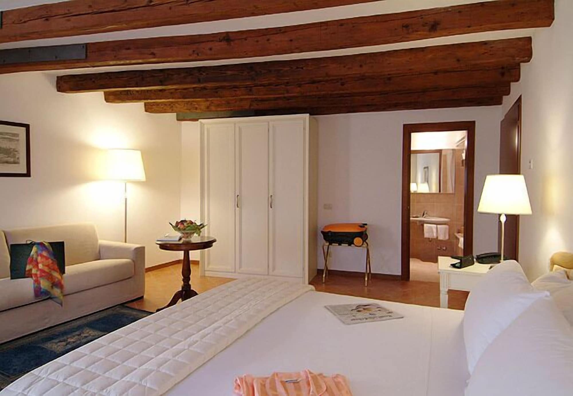 1 BEDROOM, SUPERIOR, APARTMENT, CANAL VIEW, PRIVATE BATHROOM