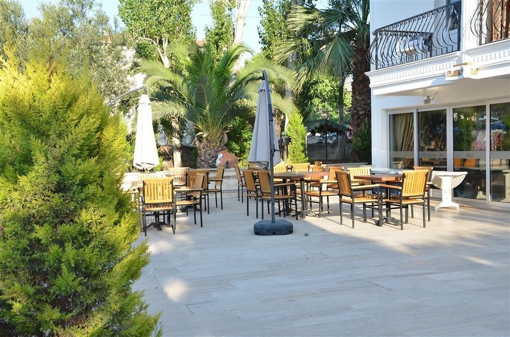 Uzunhan Hotel 29/46