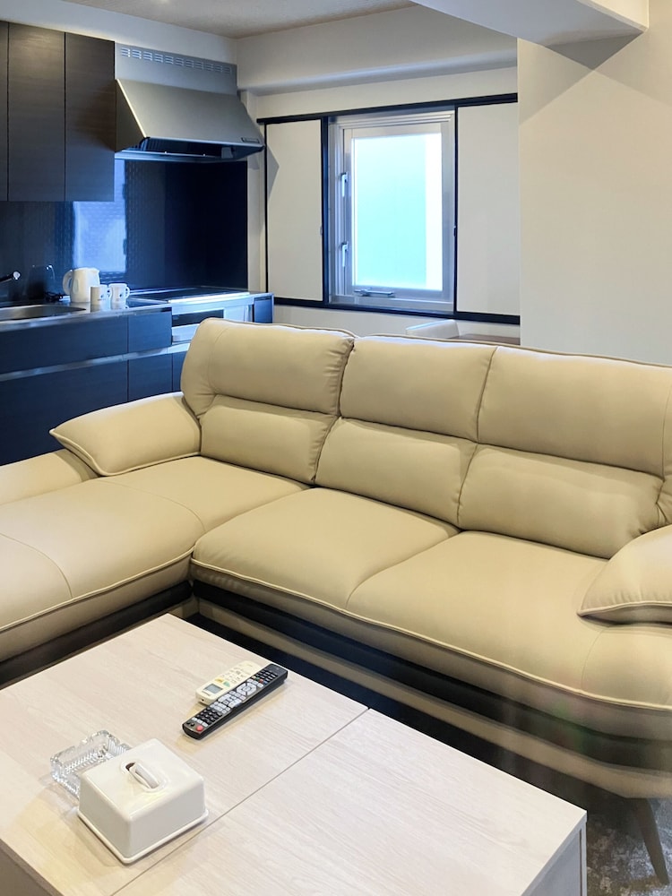 Hotel Livemax BUDGET Naha 34/45