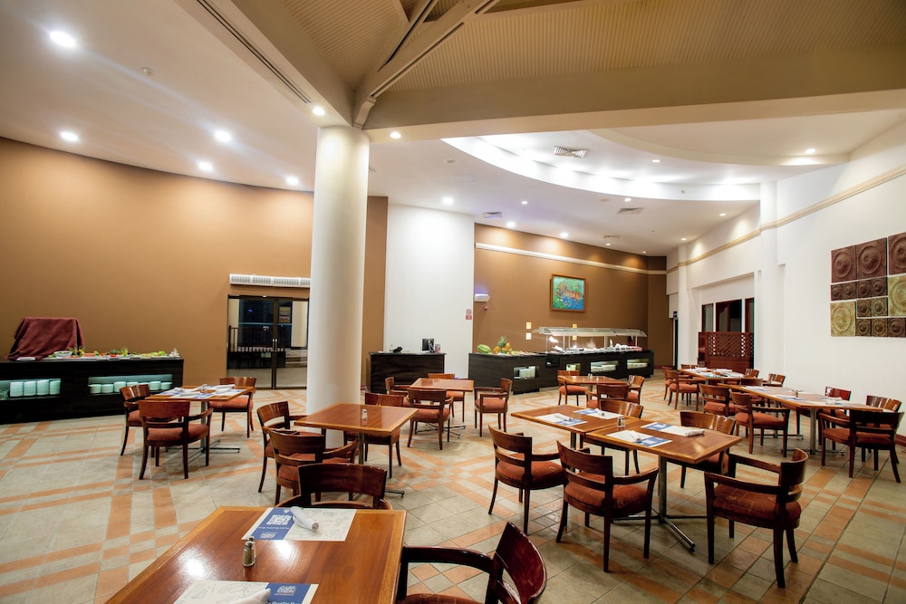 Barcelo Colon Miramar 35/50