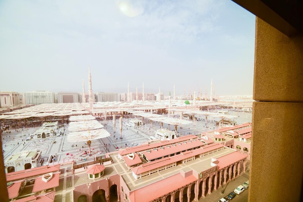 فندق نزل الشاكرين(Al Shakreen Golden Tulip (ex. Nozol Al Shakreen Hotel)) 30/54