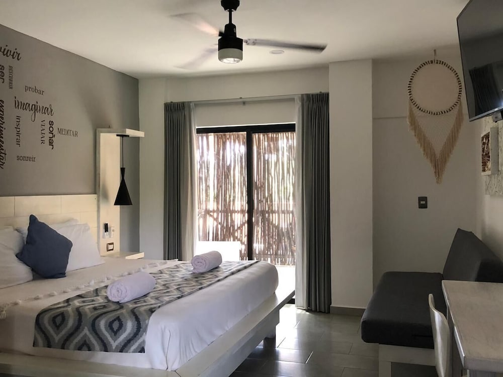 Hotel Luna De Plata 7/50