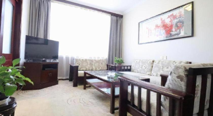 Hualian Hotel 28/50