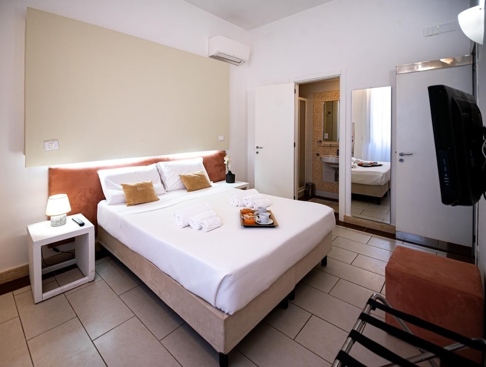 STANDARD, DOUBLE OR TWIN BED