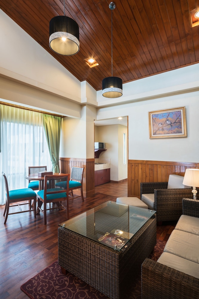 Puncak Pass Resort 49/76