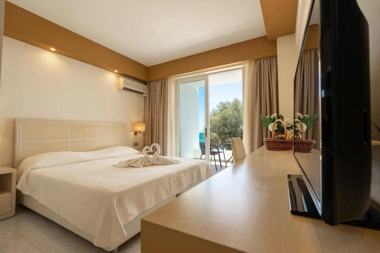 SUITE, SEA VIEW