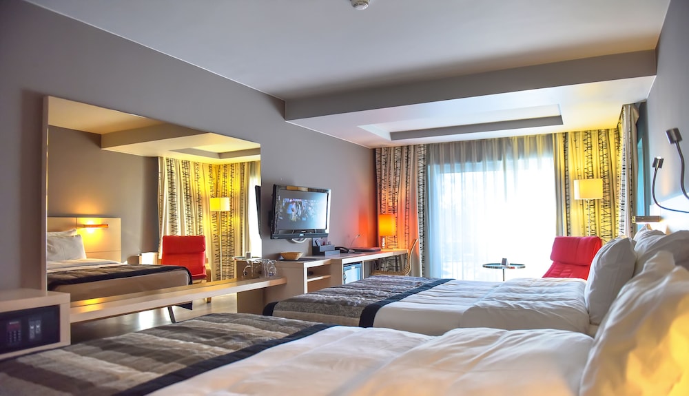 Park 156 Hotel 24/58