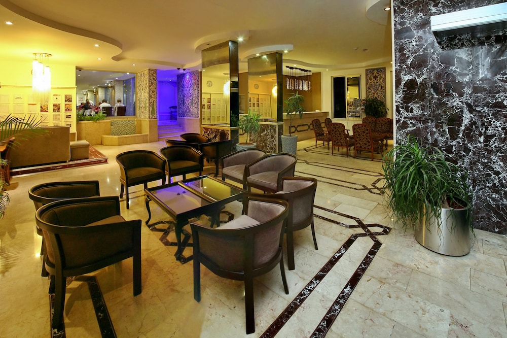 Kleopatra Celine Hotel 15/35