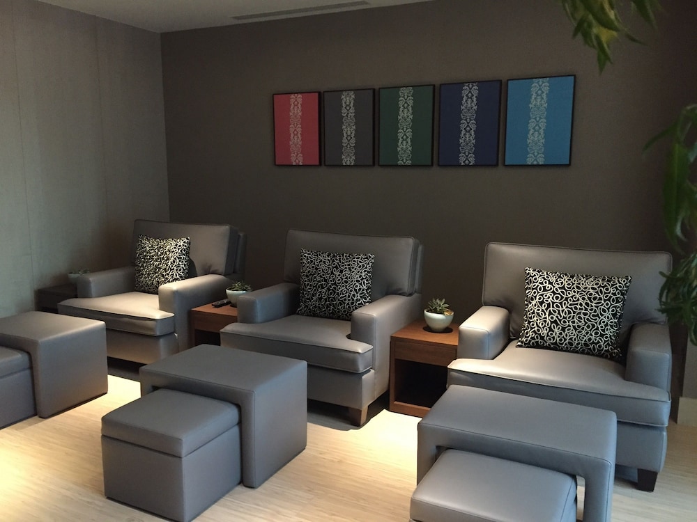 Fullon Hotel Taoyuan Airport Access Mrt A8 43/64