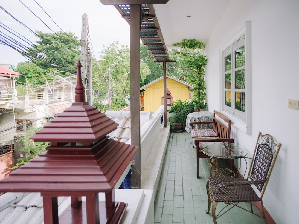 Rendezvous Oldtown Chiangmai (SHA Extra Plus) 46/50