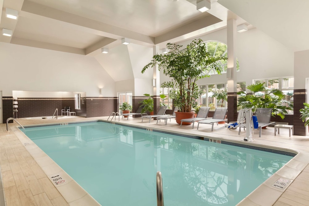 Hilton Garden Inn Lancaster 5/46