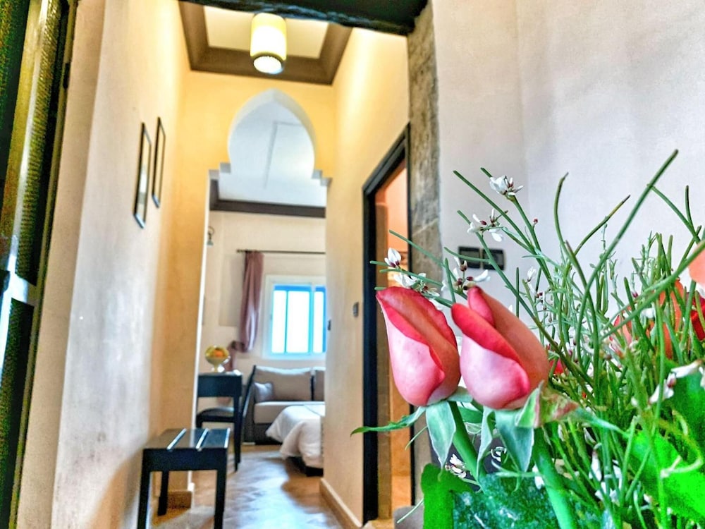 Riad Al Madina Hotel 54/71
