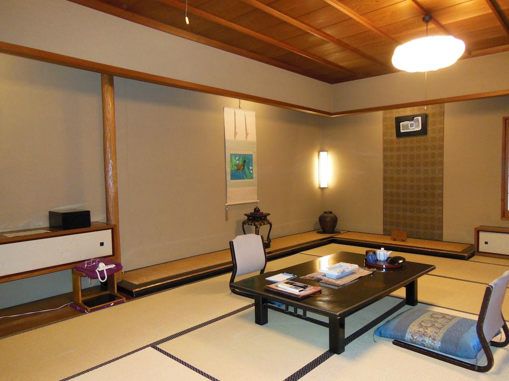 TSUTAYA RYOKAN 3/16