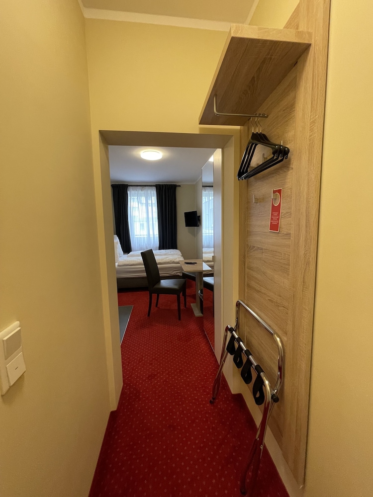 Hotel Palm Premium - Hotel & Apartments 56/66