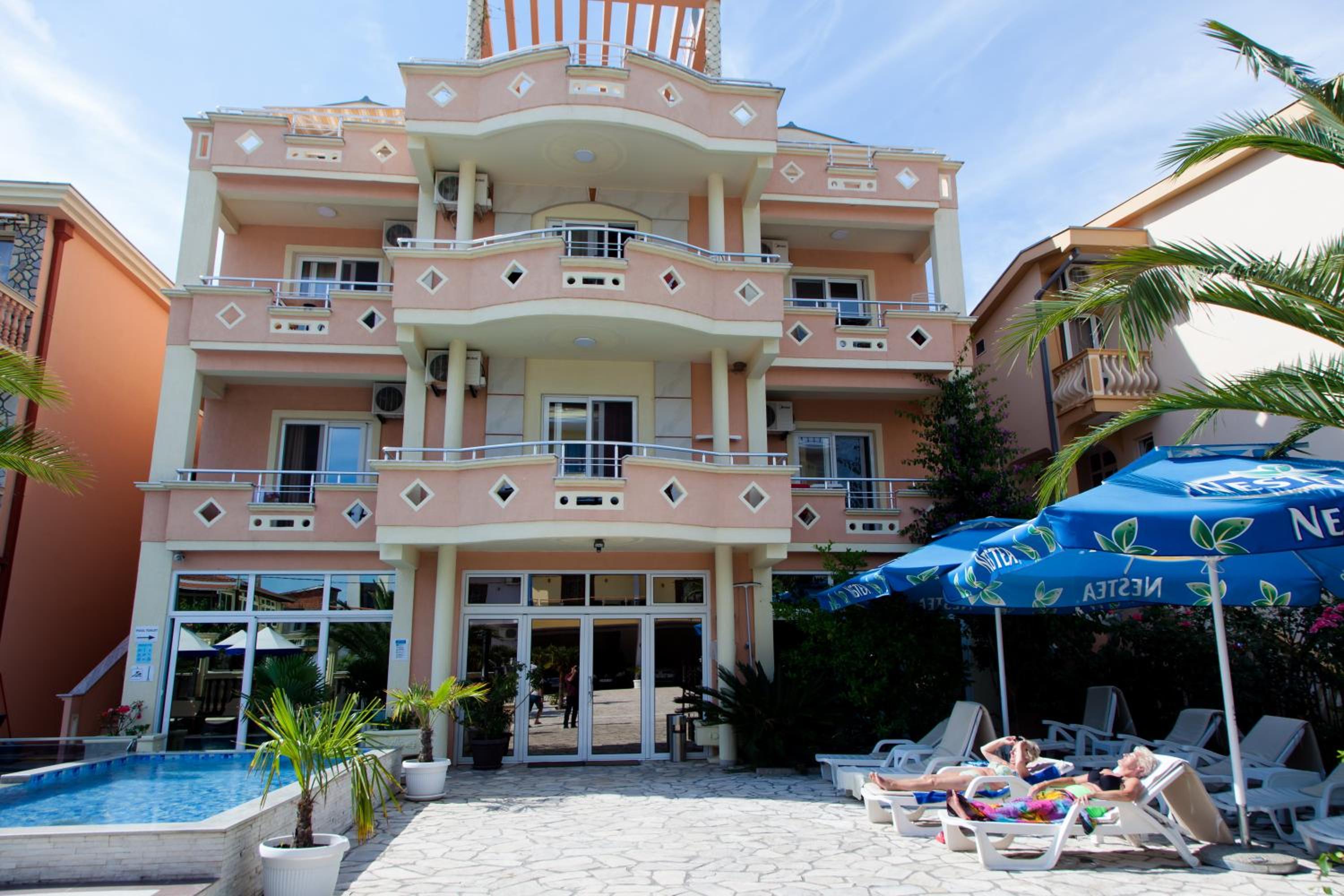 Aparthotel Villa Primafila 4/75