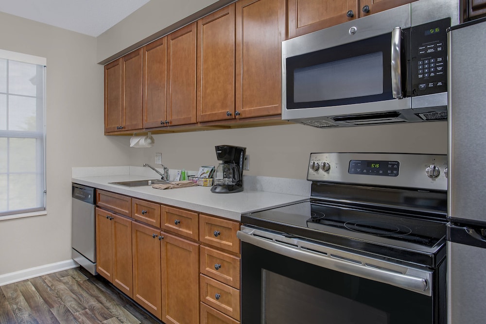 TownePlace Suites by Marriott Knoxville Cedar Bluff 12/24