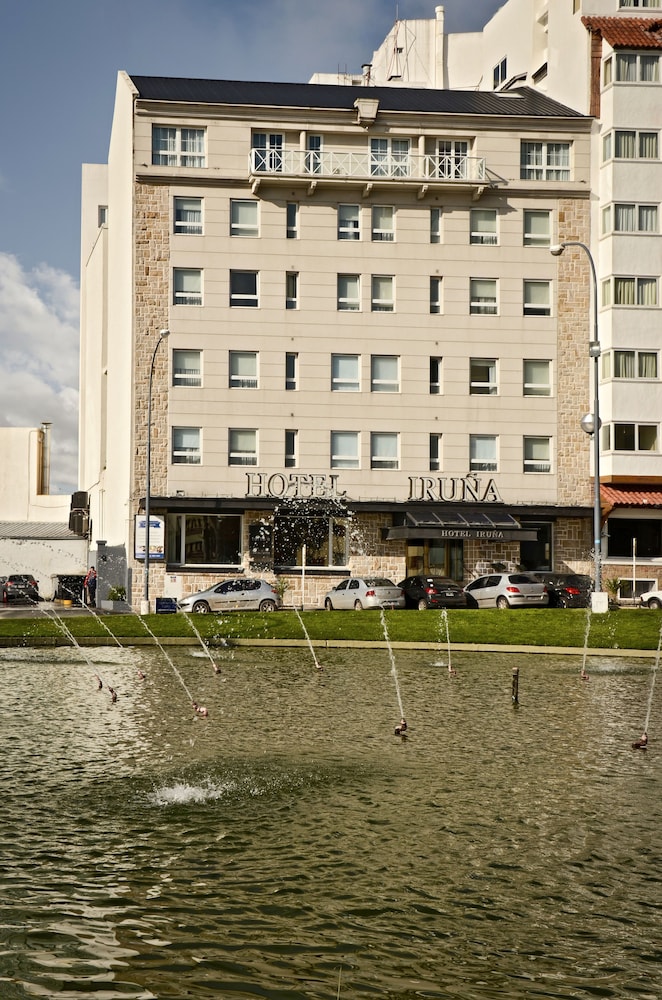 Hotel Iruna 69/72