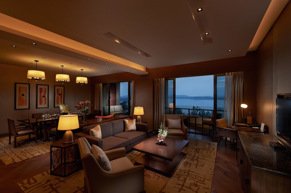 Hilton Wuhan Optics Valley 33/61
