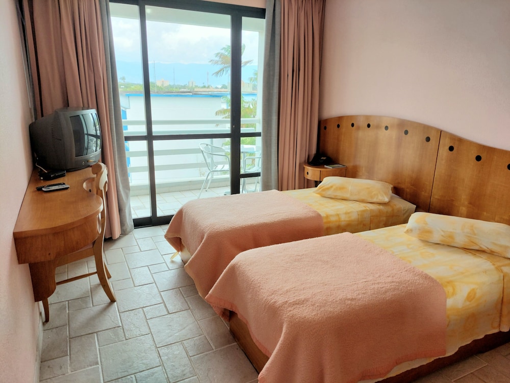 Aojesp Hotel Colonia 9/46