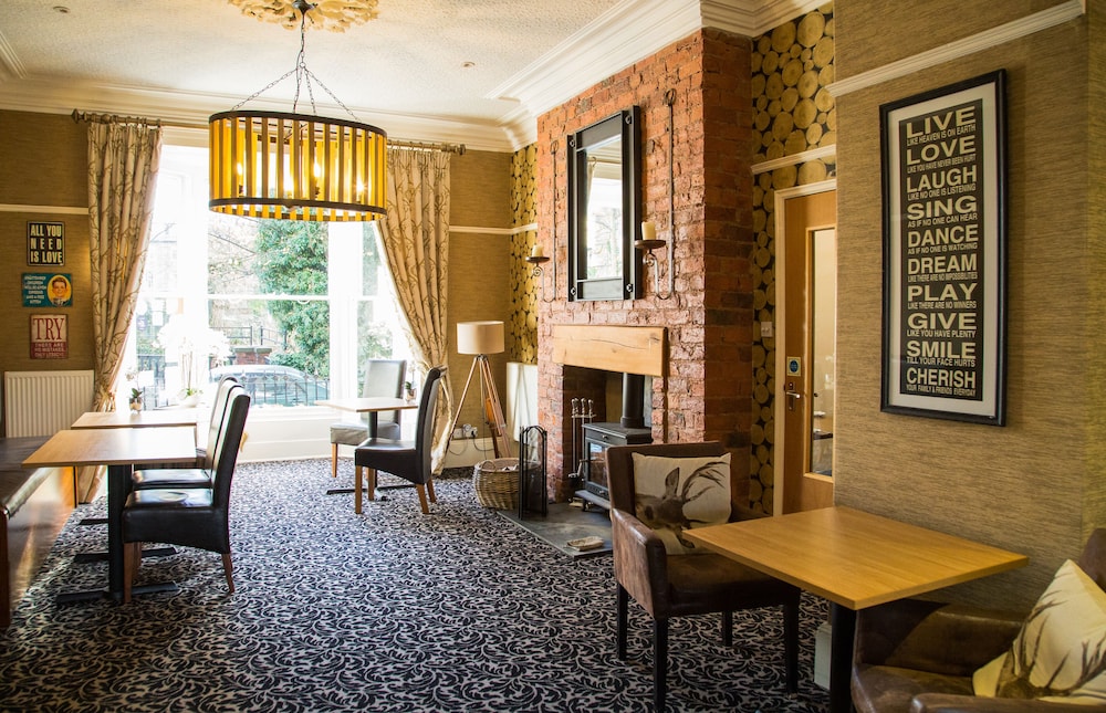 Hedley House Hotel 44/57