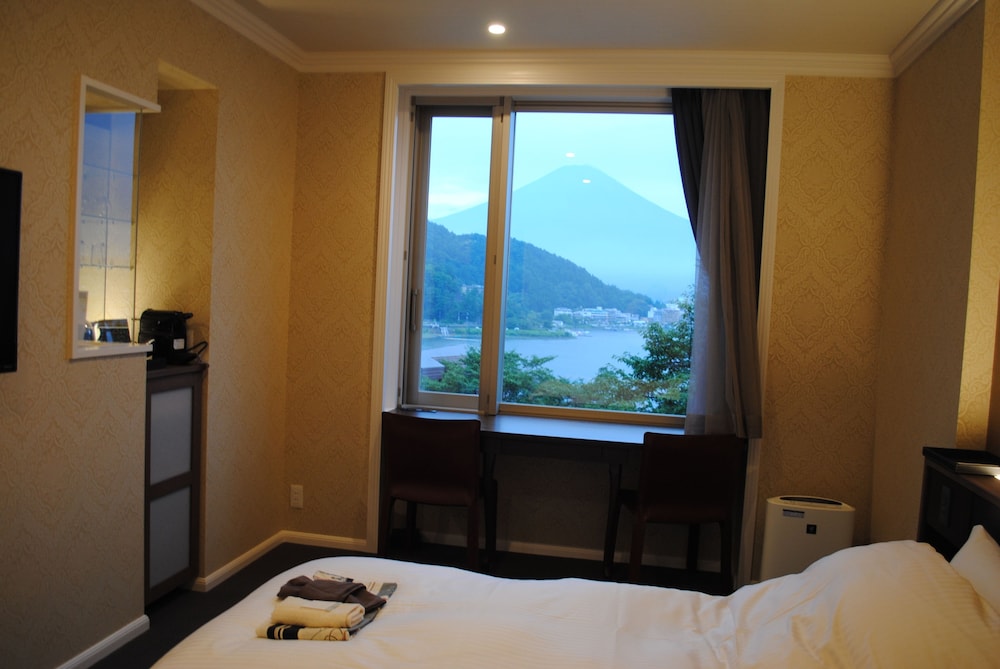 Mizno Hotel 12/50