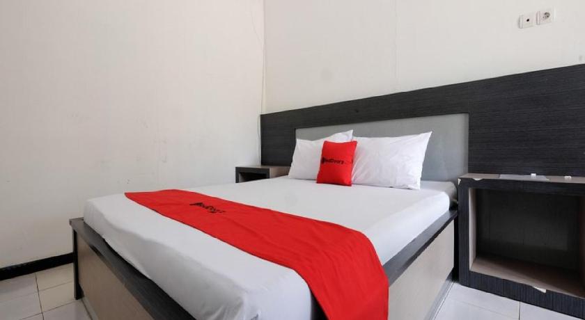 RedDoorz near Moro Mall Purwokerto 28/43