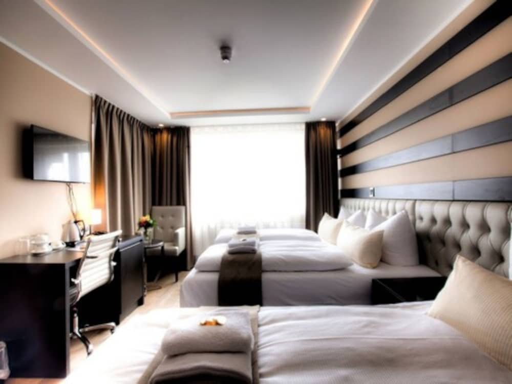 Skyline Hotel 28/66