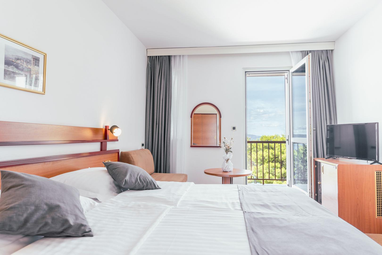 Superior, Sea Side, Balcony