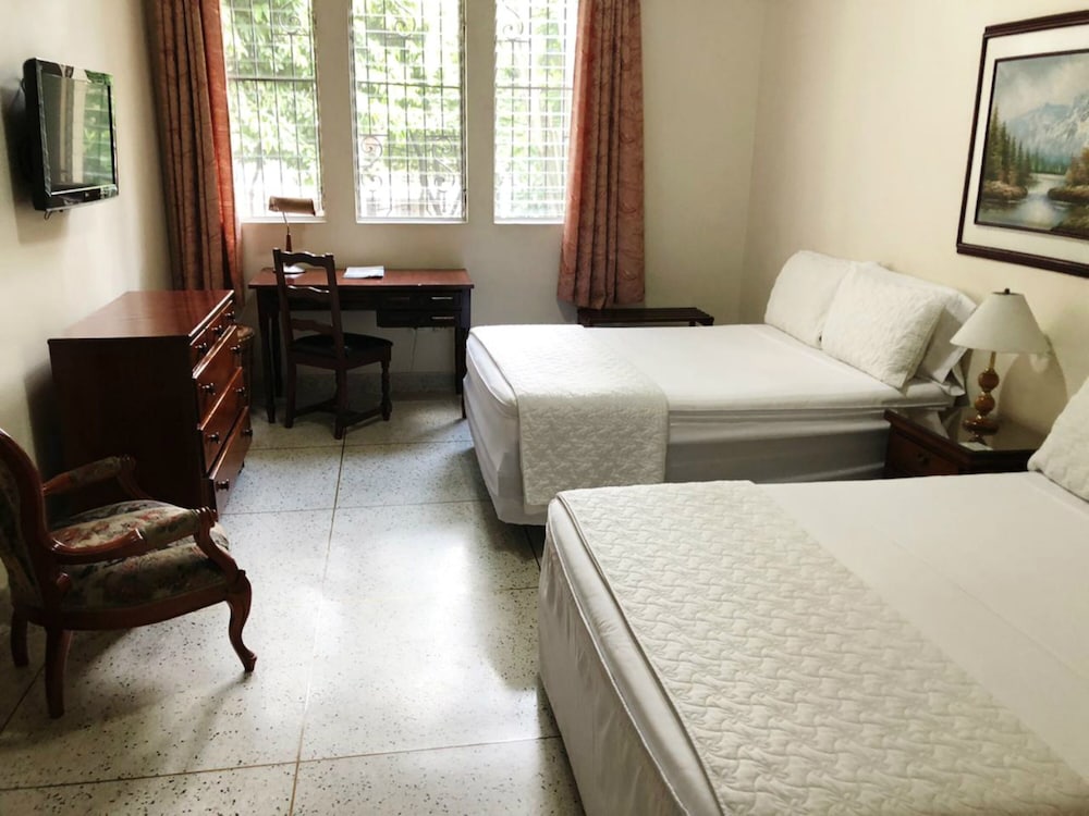 Hotel Stein Colonial 12/71