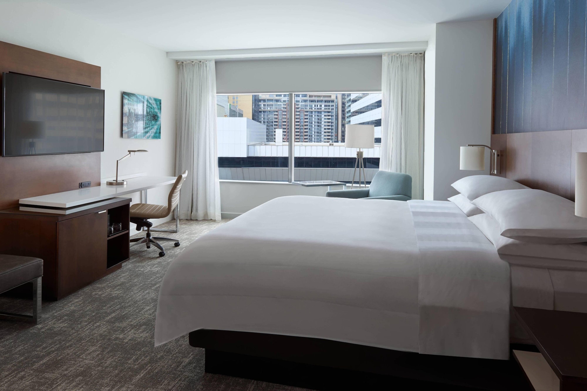 غرفة تقليدية بسرير كينج، Toronto Marriott City Centre Ex Renaissance Toronto Hotel 2/6