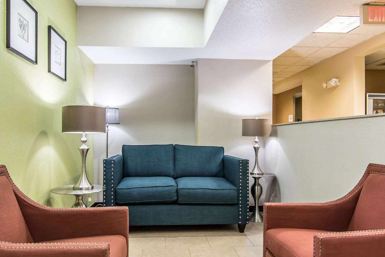 Quality Inn & Suites La Vergne, TN 10/18