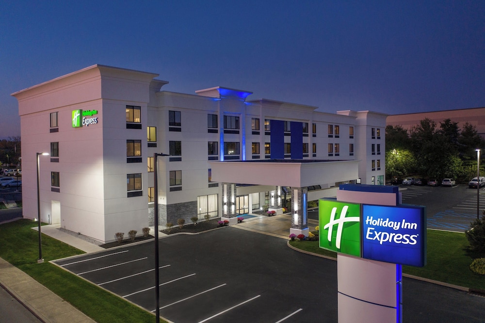 Holiday Inn Express Fishkill-Mid Hudson Valley 4/71