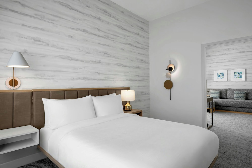 TownePlace Suites By Marriott Midwest City 9/40