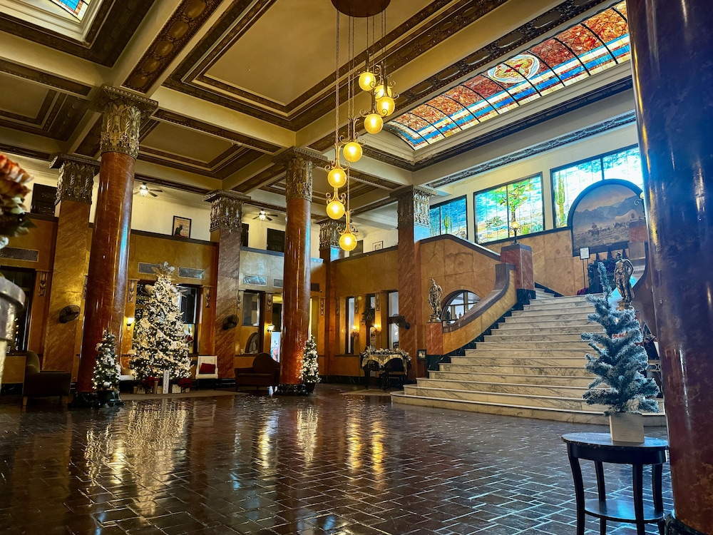 Gadsden Hotel 31/51