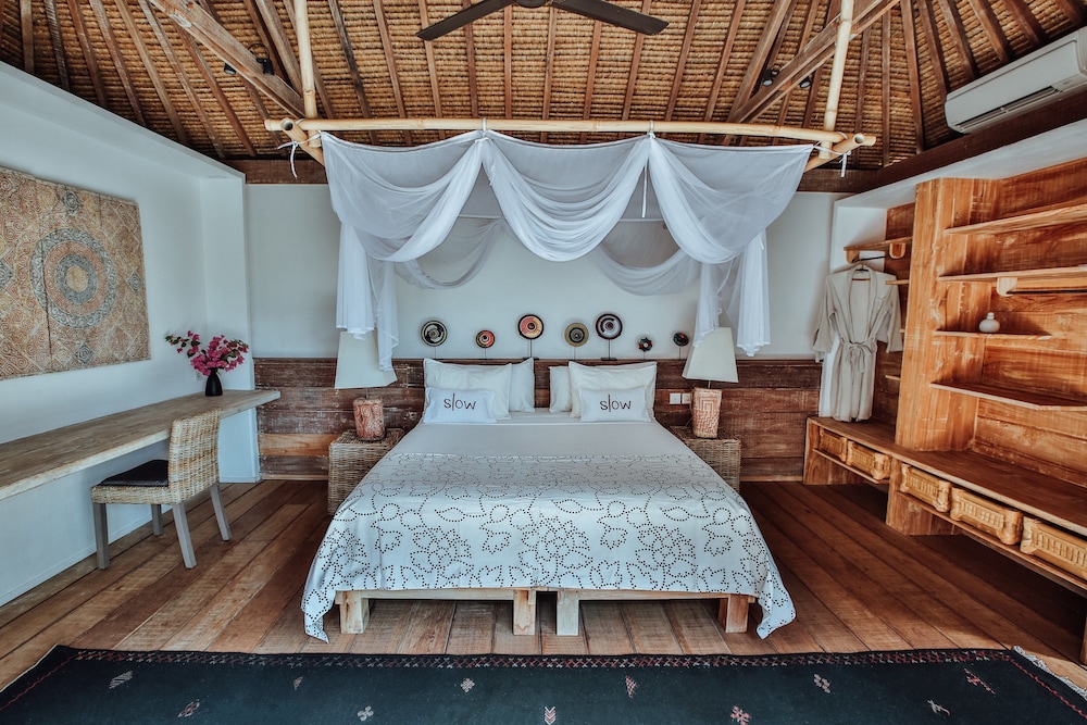 Slow Private Pool Villas 9/40
