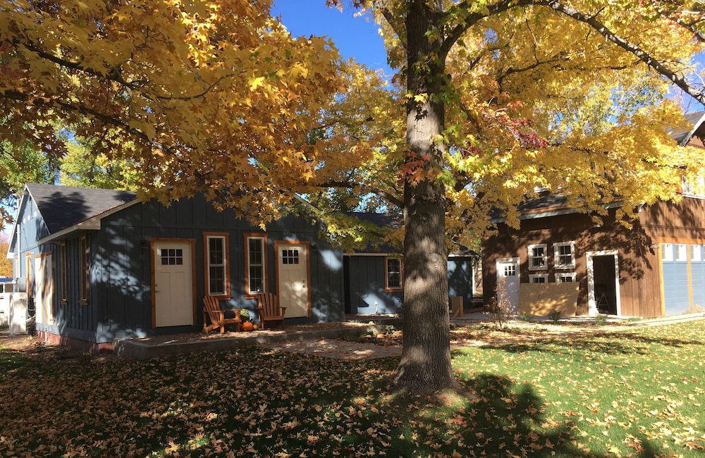 Eastside Guesthouse 49/57