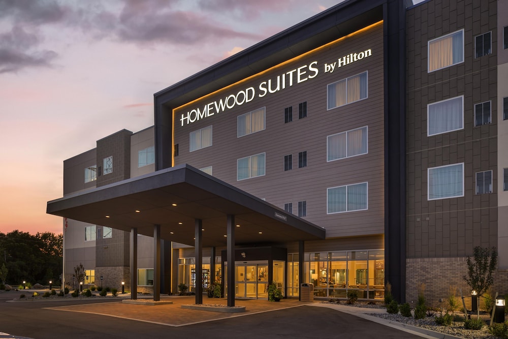 Homewood Suites by Hilton Walker Grand Rapids North 4/56