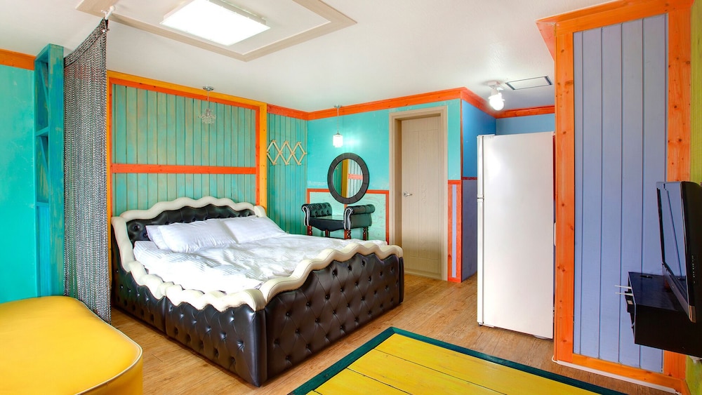Gyeongju B House Pension 15/50