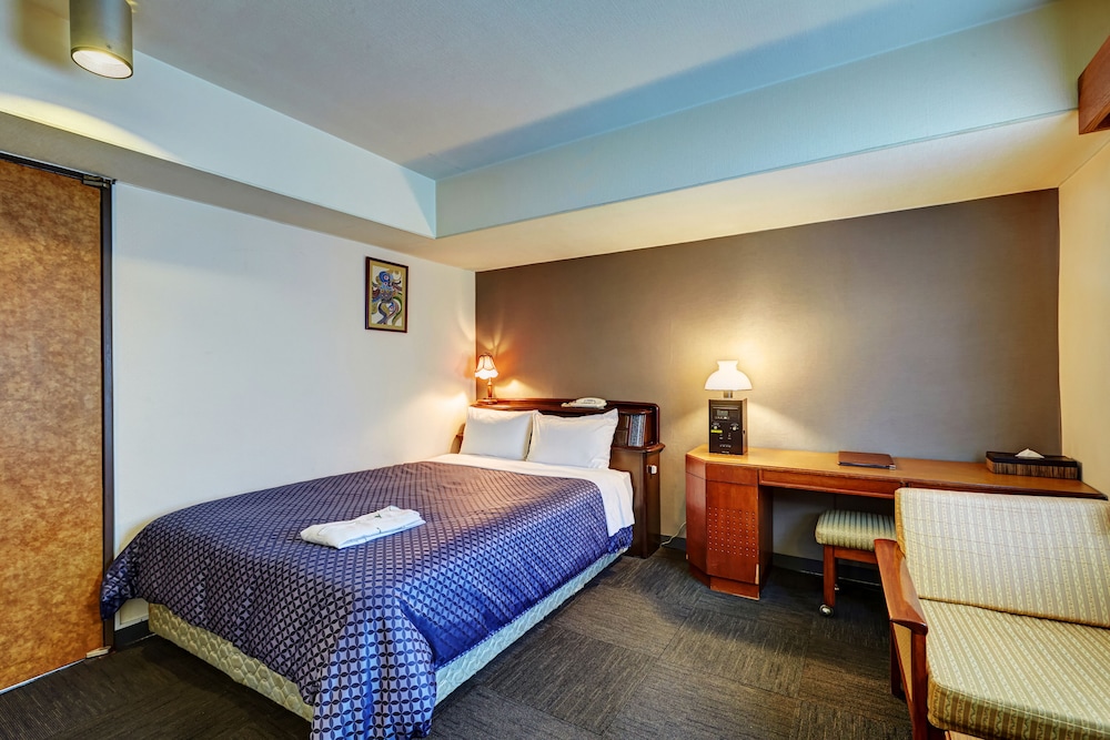 Hotel Taira 7/40