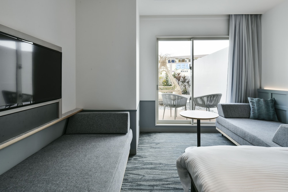 Lequ Okinawa Chatan Spa And Resort 26/70