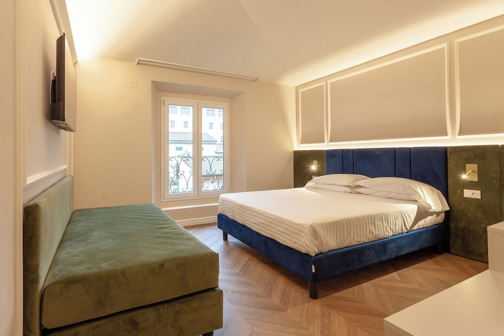 LA FORTEZZA 17/77