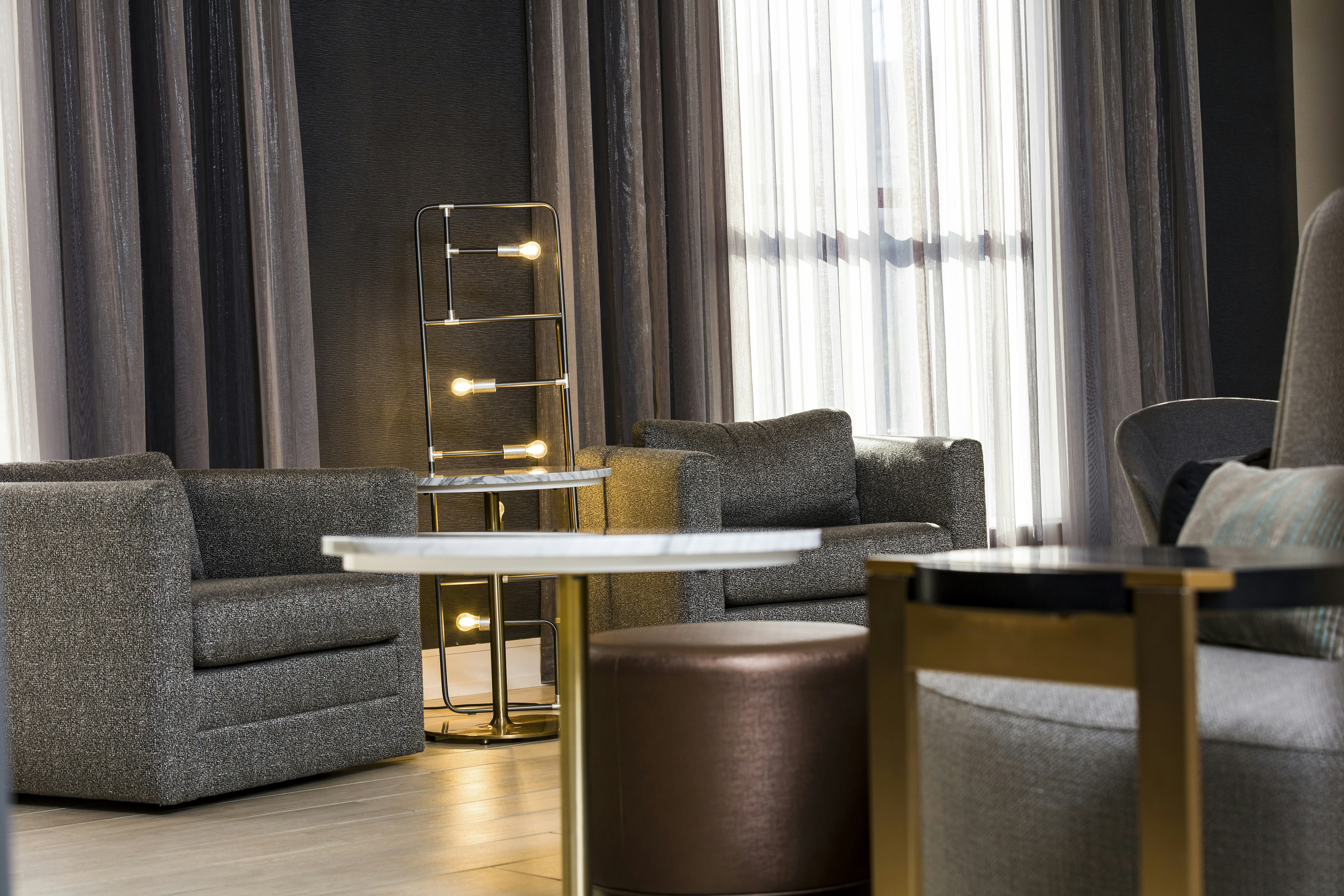 Doubletree By Hilton Boston Logan Airport Chelsea 27/48