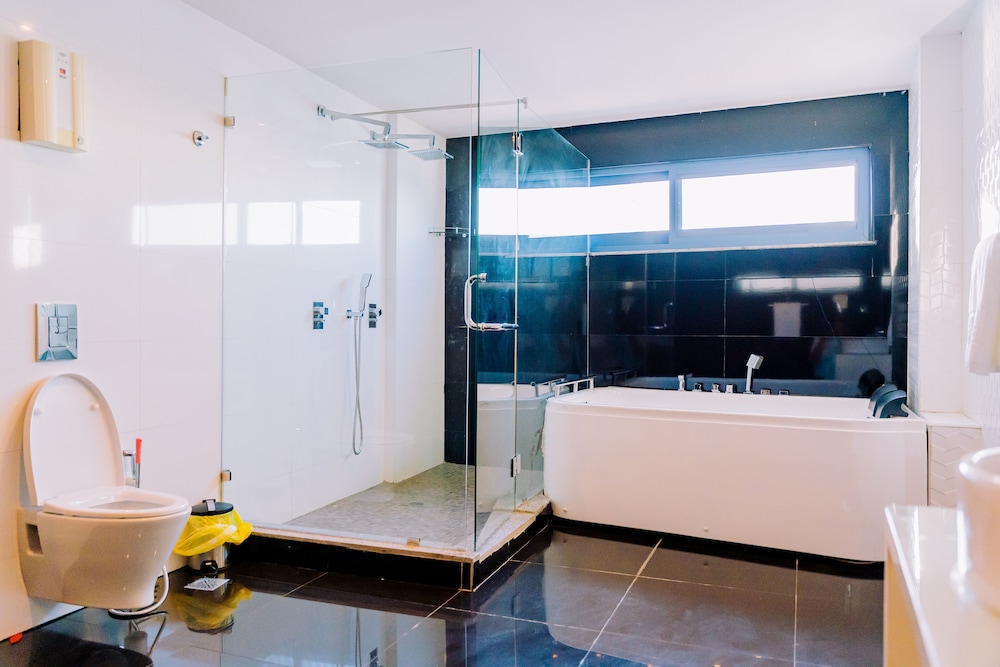 Beira Terrace Hotel 49/50