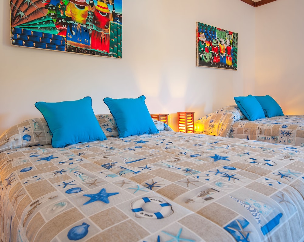 Hotel Los Corales 18/38