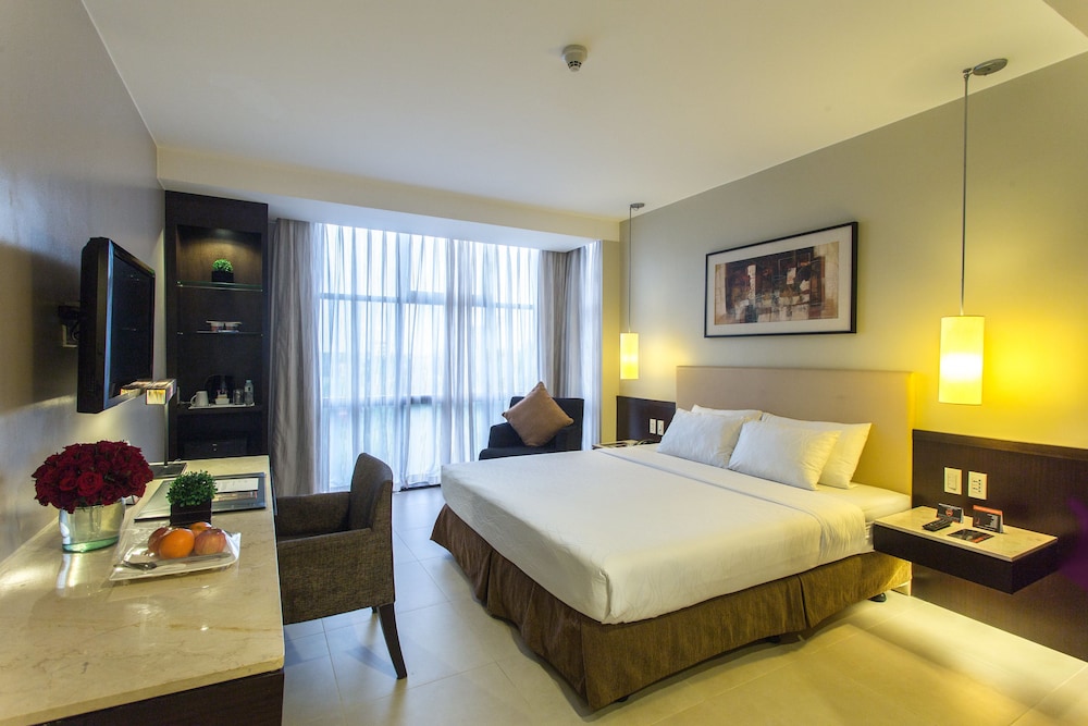 B Hotel Alabang 10/54