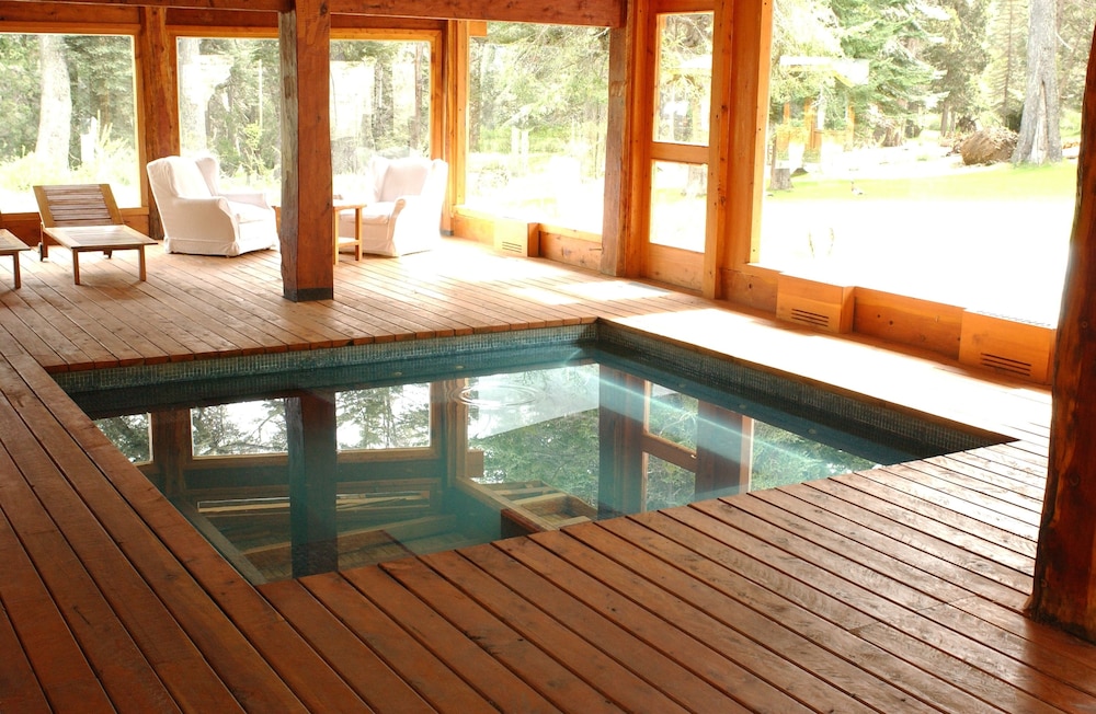 Isla Victoria Lodge 17/44