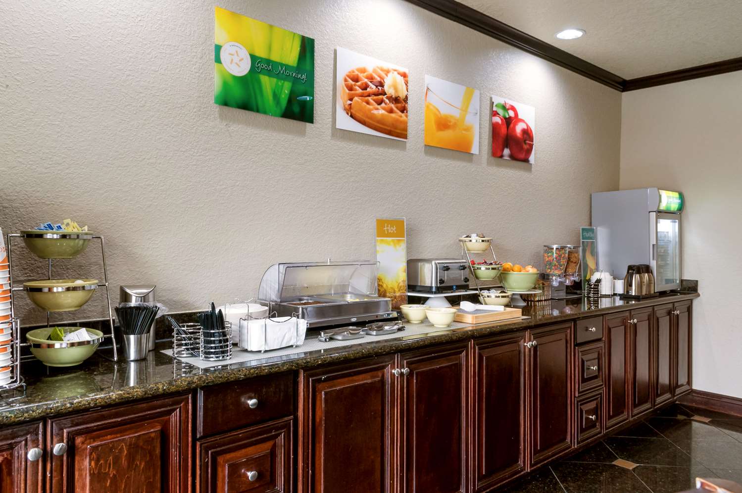 Quality Inn & Suites Slidell LA 17/52