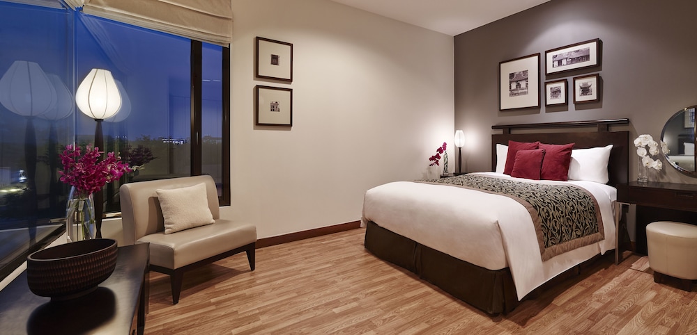 Pan Pacific Hanoi 25/72