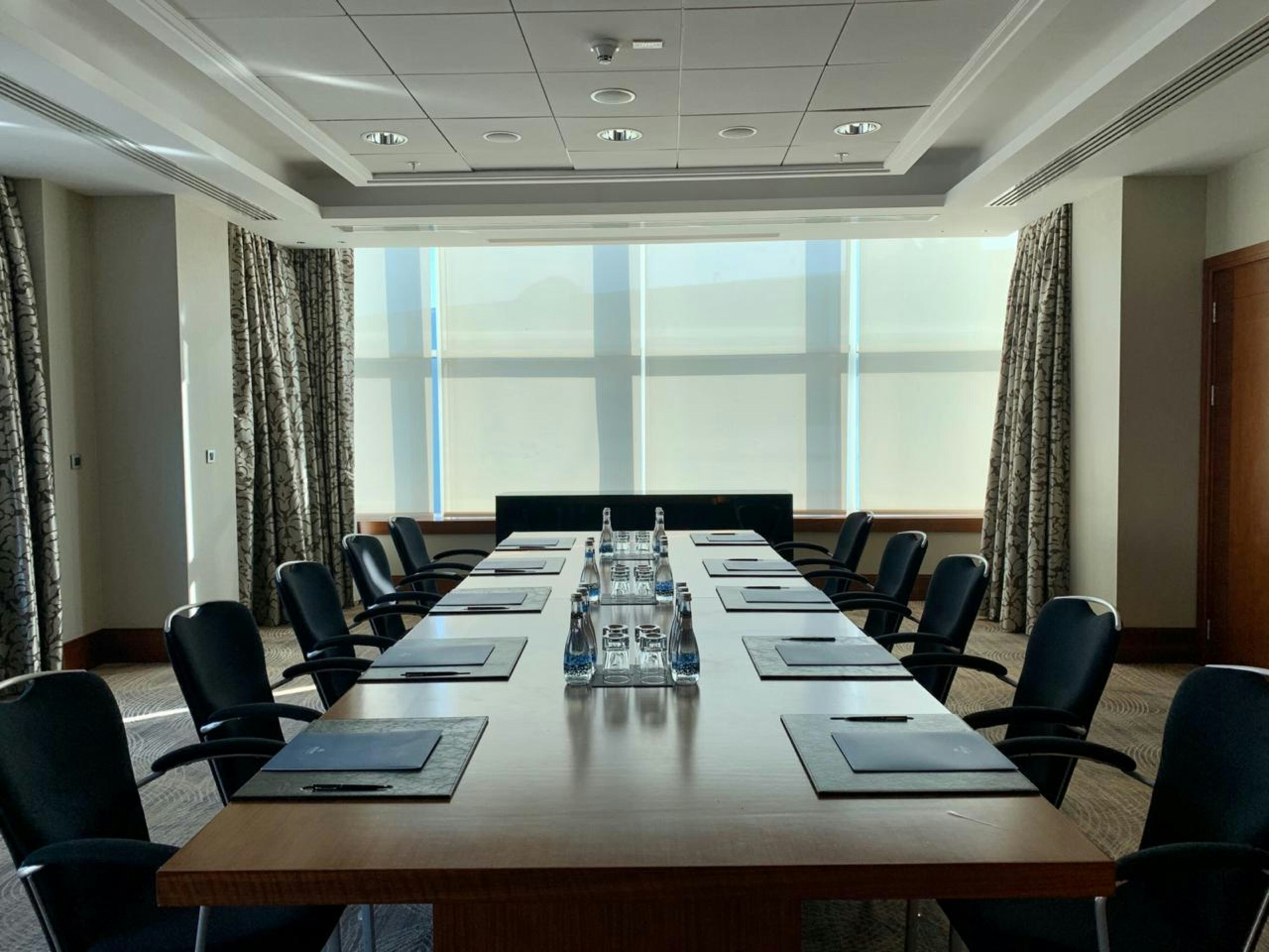 Hilton Baku 62/64
