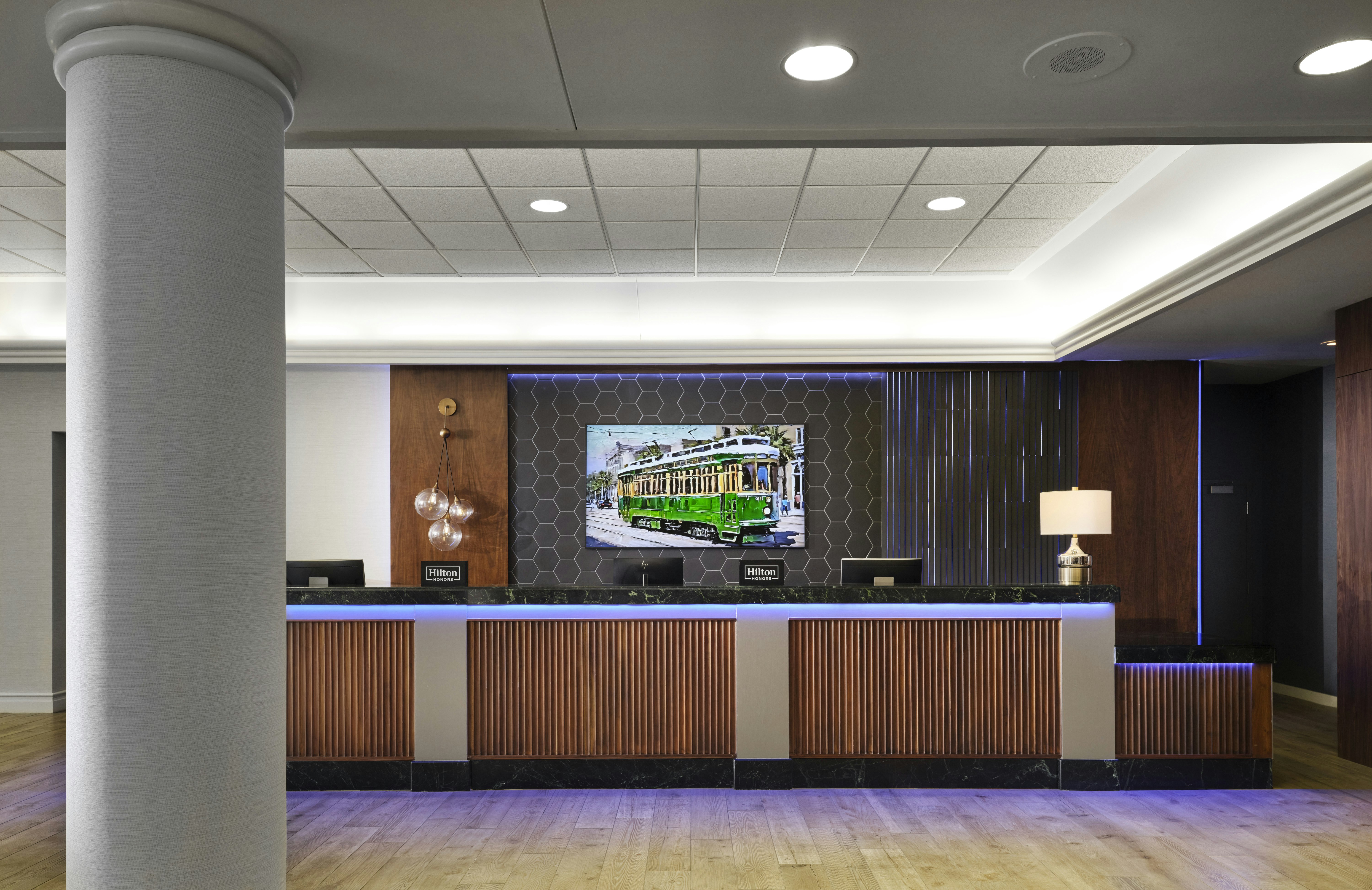 Hilton New Orleans Airport 9/75